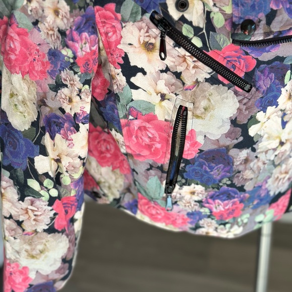 $400 retail Rebecca Minkoff Floral moto jacket M. Lowest price on Poshmark! - Picture 5 of 14